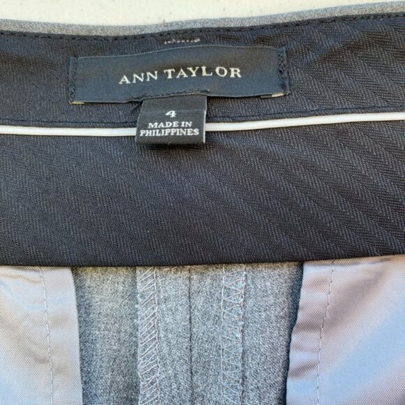 Ann Taylor Light Corporate Grey Stright Leg Dress Pants Size 4 - Picture 3 of 9